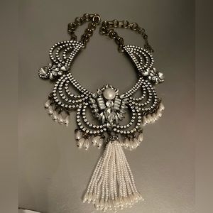 Statement necklace